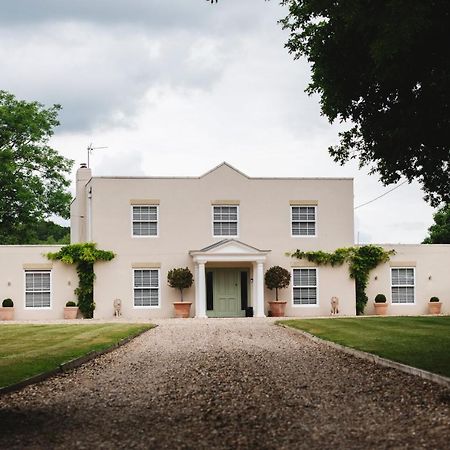 Large Country House - Hot Tub - Pool Table - Bbq - 5 Bedrooms - Log Burner Three Legged Cross Exterior photo